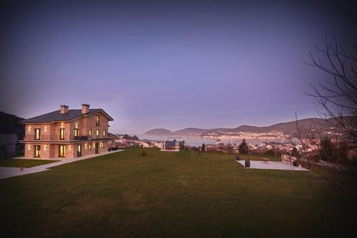 Apartamentos Arumes Do Mar E Montana - Viveiro Exterior foto